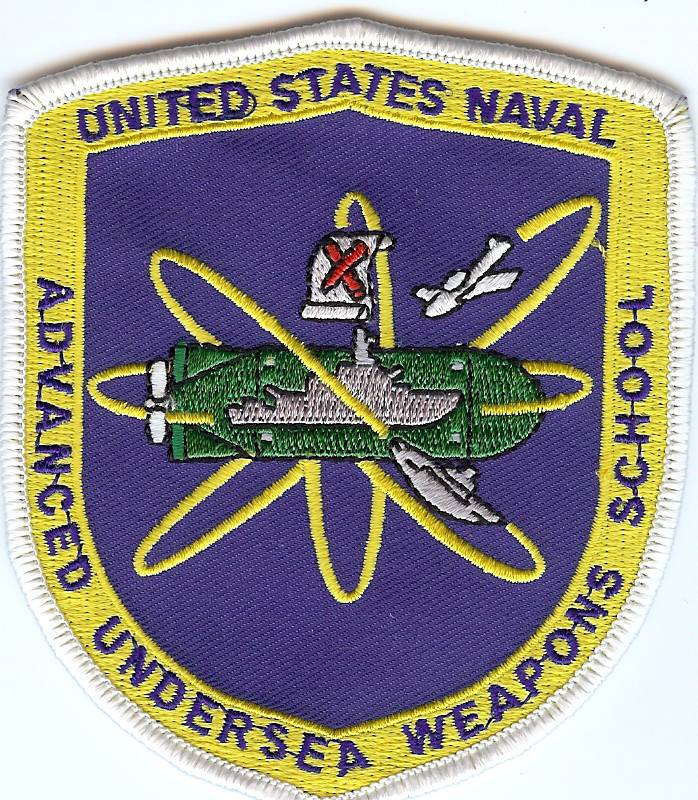 USN Advanced Undersea Weapons School - BC Patch - Cat No. C6775