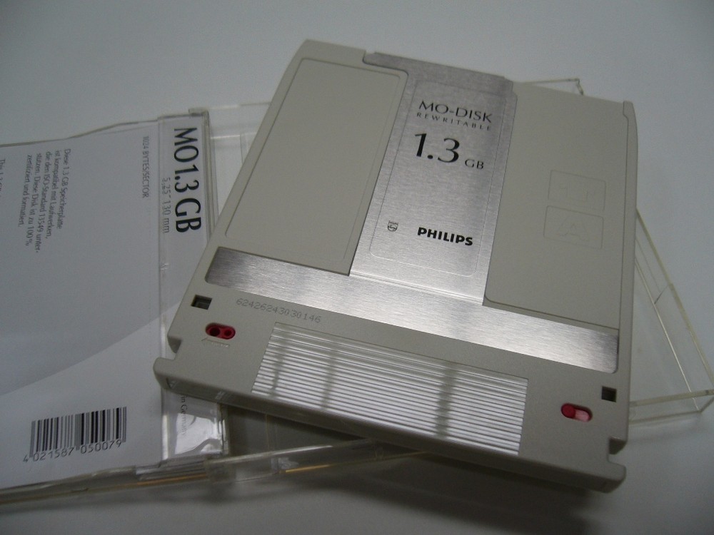 1.3GB MO disk Philips, Magneto Optical Disk 5.25" Rewritable, NEW