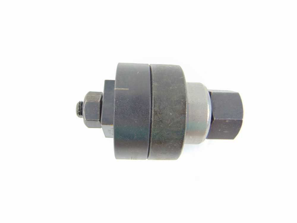 Greenlee Square Knockout 61014