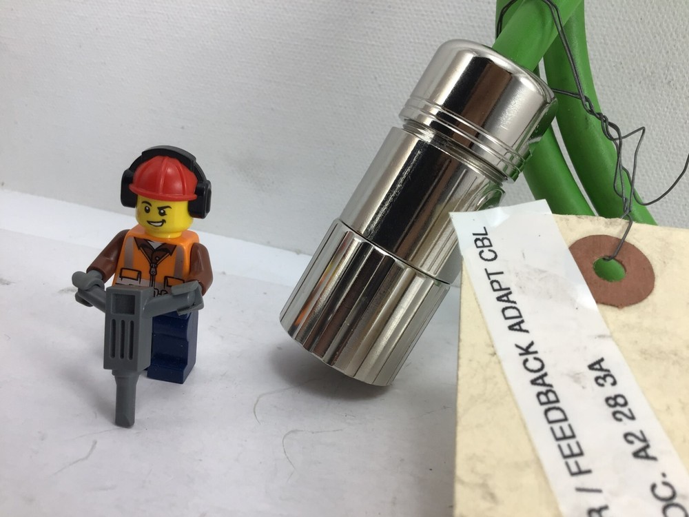 26-01272-01.3 HENROB ENCODER FEEDBACK ADAPTOR CABLE - **NEW OLD STOCK**