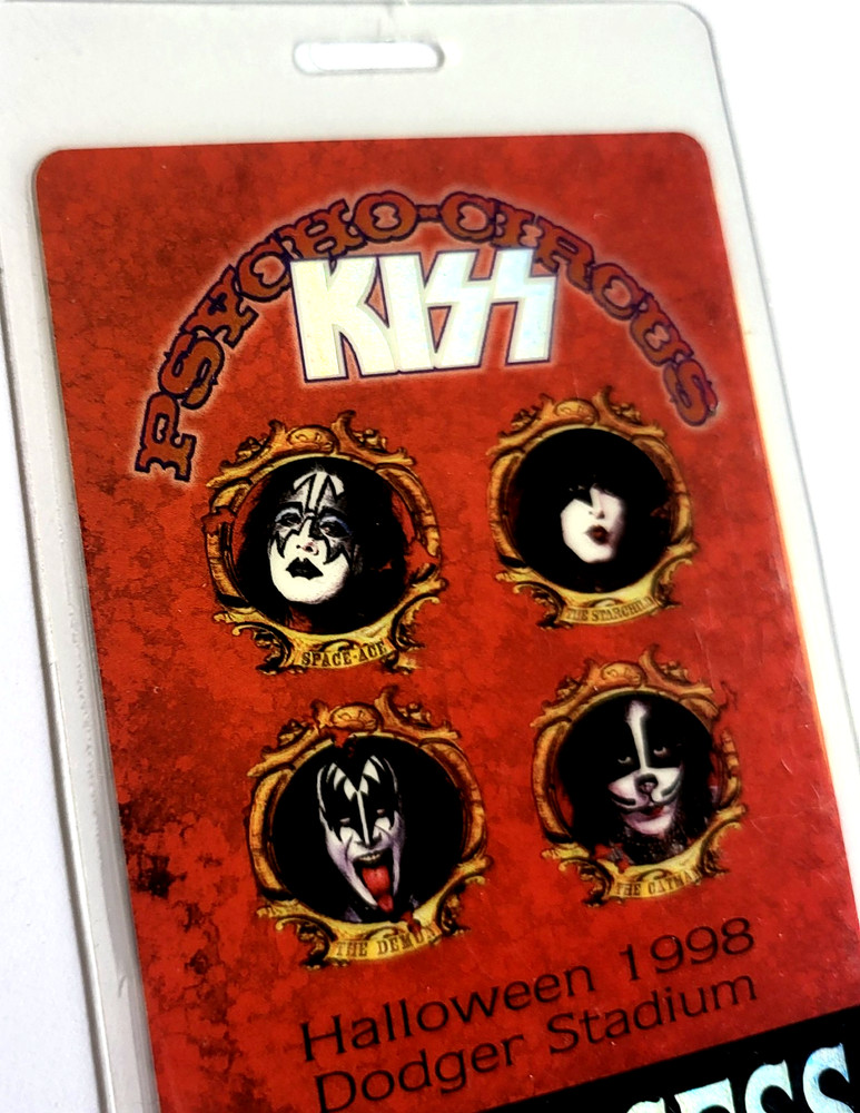 KISS -- LAMINATED BACKSTAGE PASS - ACE FREHLEY - FOIL - 1998 - SMASHING PUMPKINS
