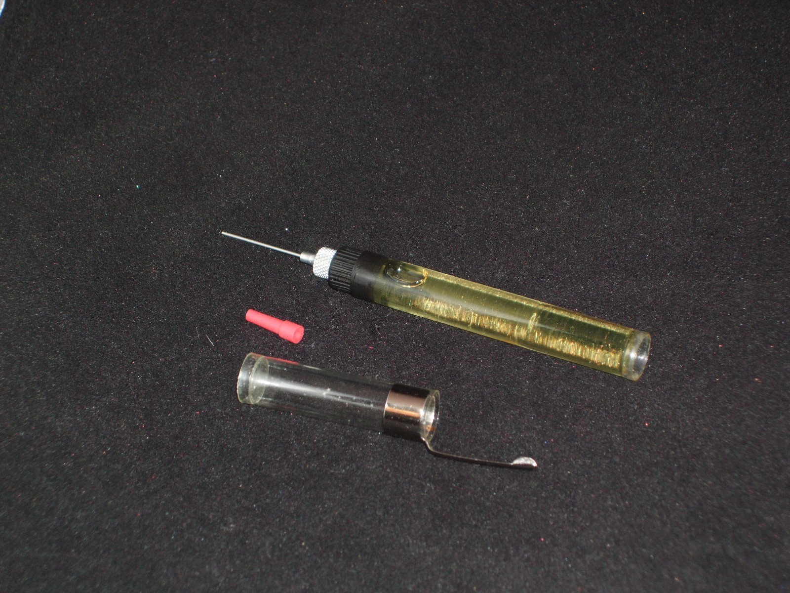 2 pcs. Precision Pinpoint refillable oiler pen w/oil-1" needle #OIL355-sewing