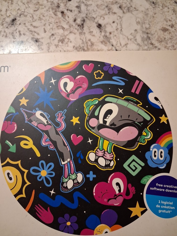 small wacom intuos graphics tablet