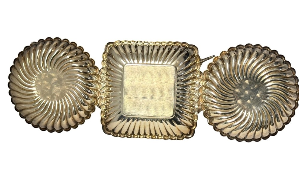 Vintage Silver Plated Triple Scallop Edge Handled Appetizer Serving Tray