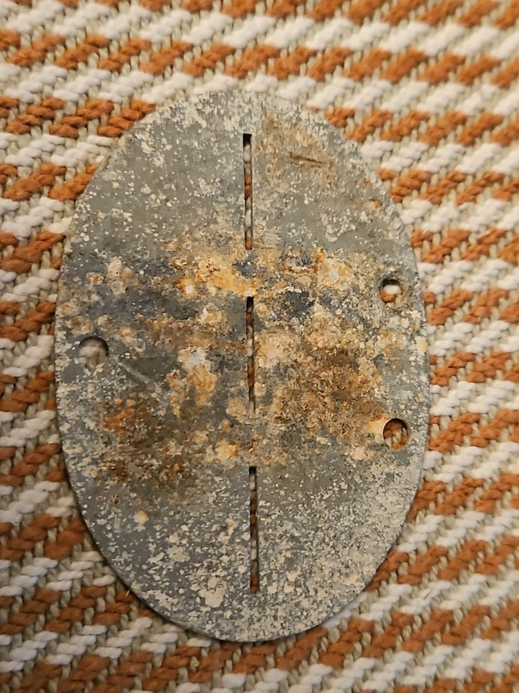 WW2 German / Ukrainian volunteer ID disc/dog tag