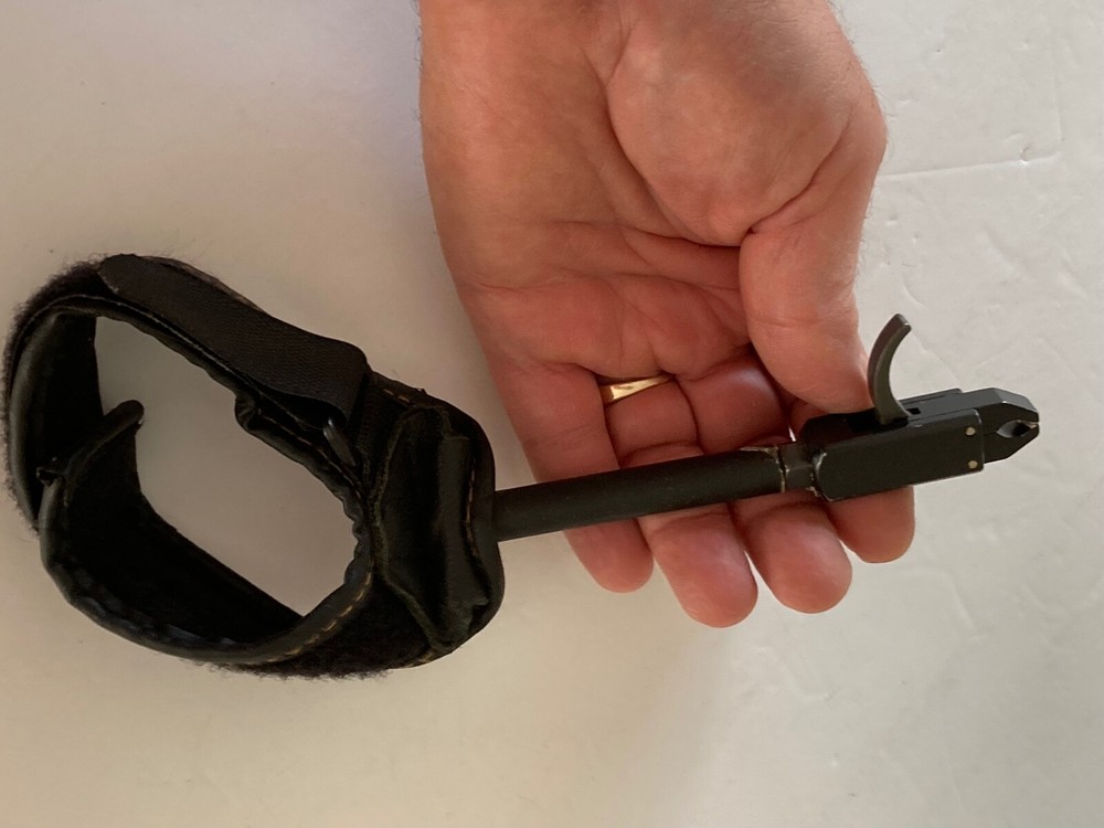 BOW RELEASE HUNTING Archery Release Pull Trigger Caliper VG WRIST BLACK UNBRAND