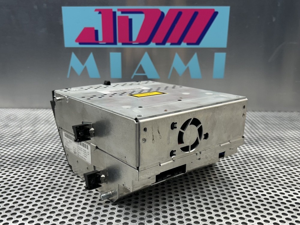 2007-2009 Mercedes S550 S450 Head Unit Command Amplifier CD Becker