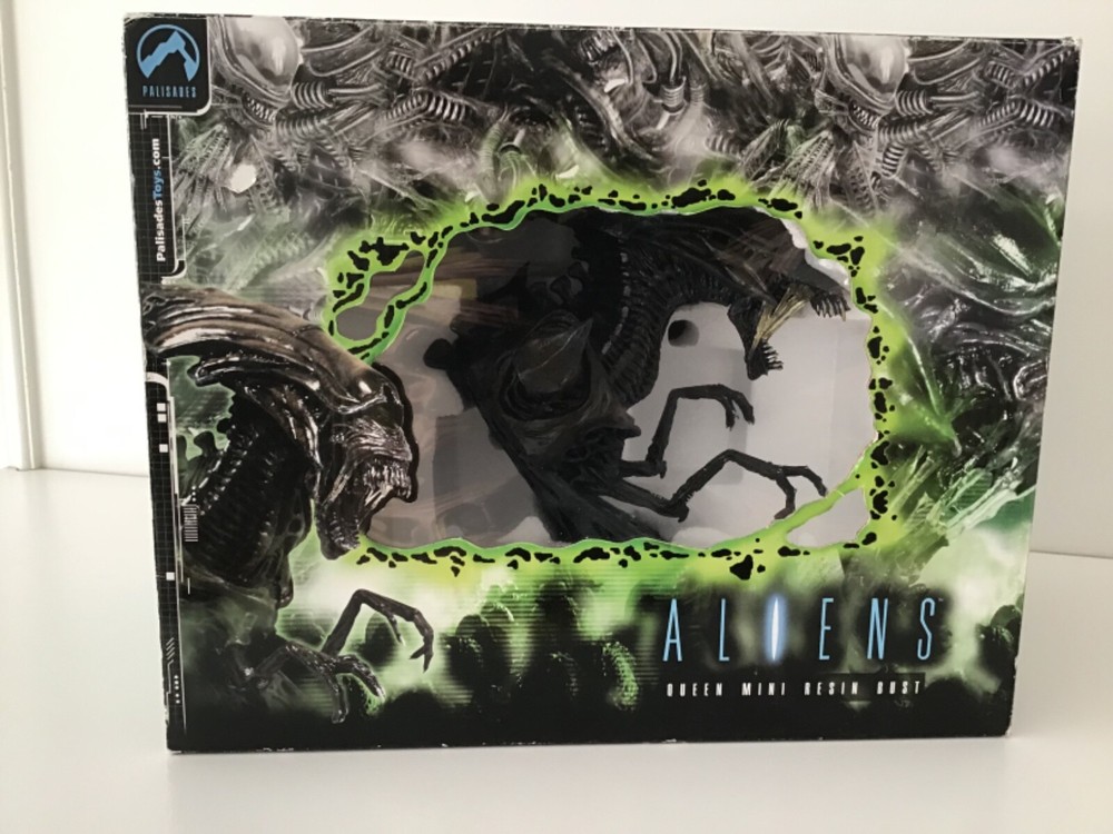 PALISADES ALIENS QUEEN MINI BUST