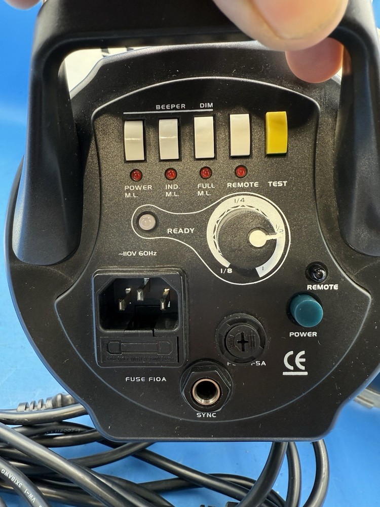 Flashpoint 1220 Studio Flash Tested Excellent Condition