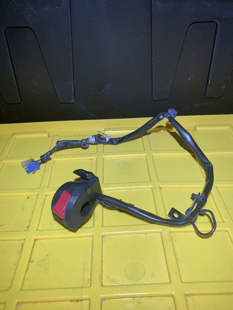 14-16 Honda CBR650F right handlebar control start kill switch *READ DESCRIPTION*