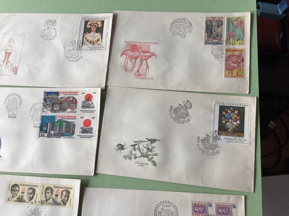 Czechoslovakia covers 9 items Ref A2101