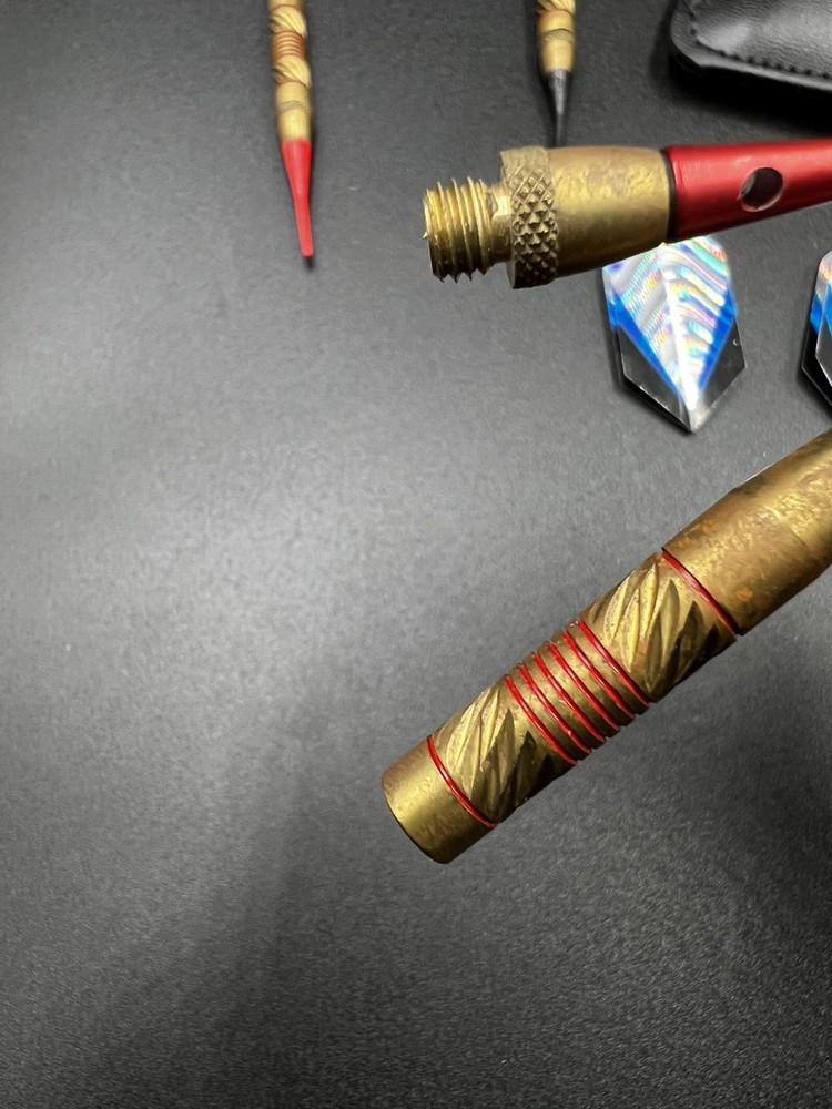 Vintage Playing Throwing Darts Set