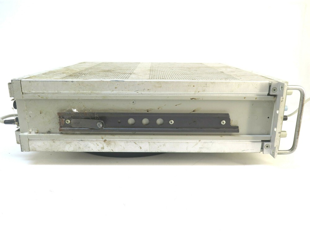 Tektronix TM506 Chassis /W Option 2 and Five PI - 702 modules