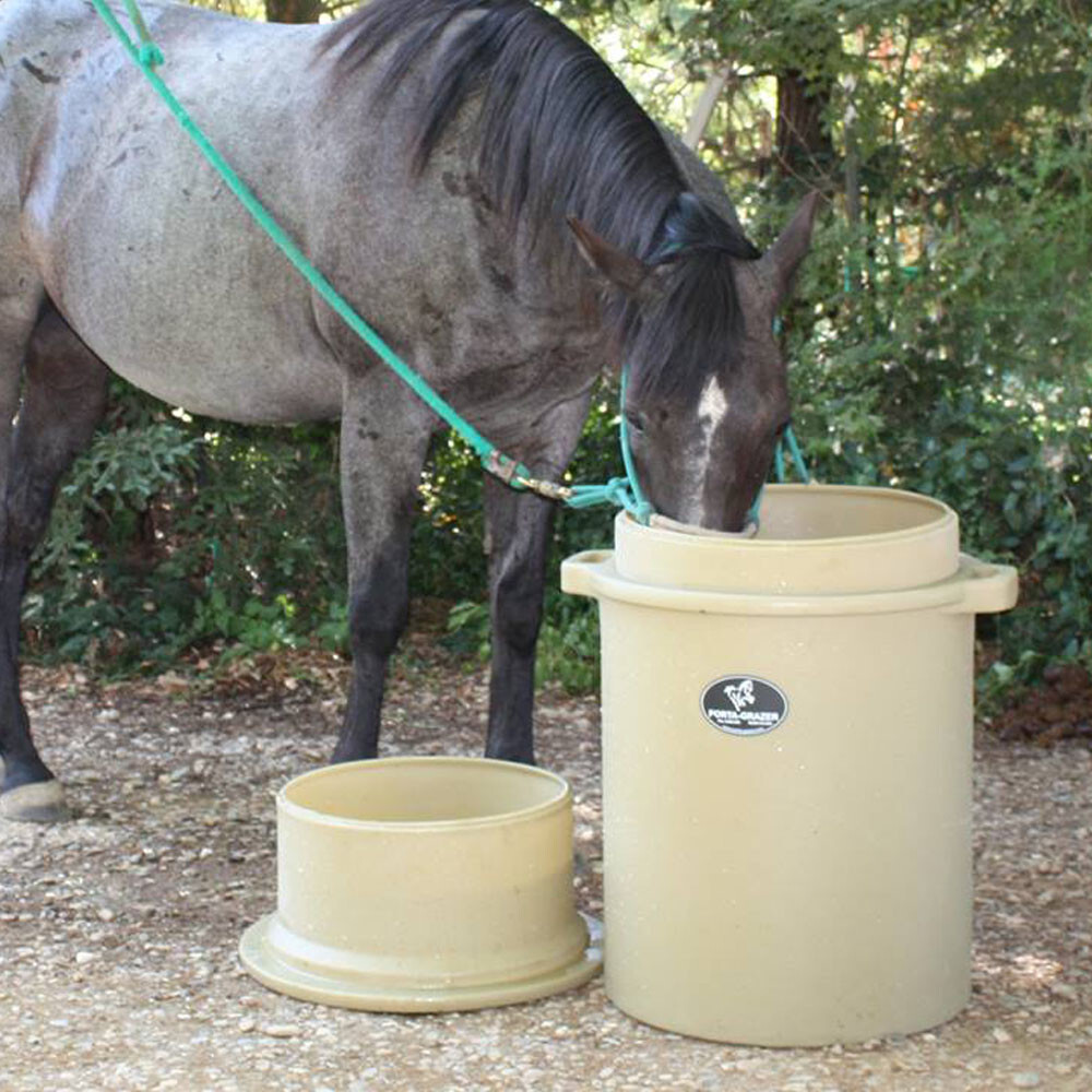 Porta-Grazer- XL Traveler - Slow Hay Feeder