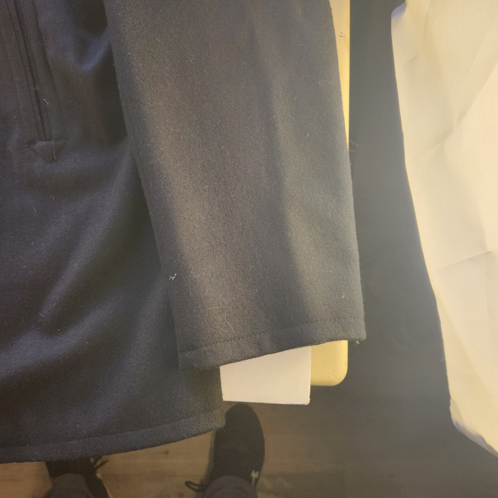 Authentic US Navy Enlisted Man's Pea Coat Issued 1981 Excellent Condition.