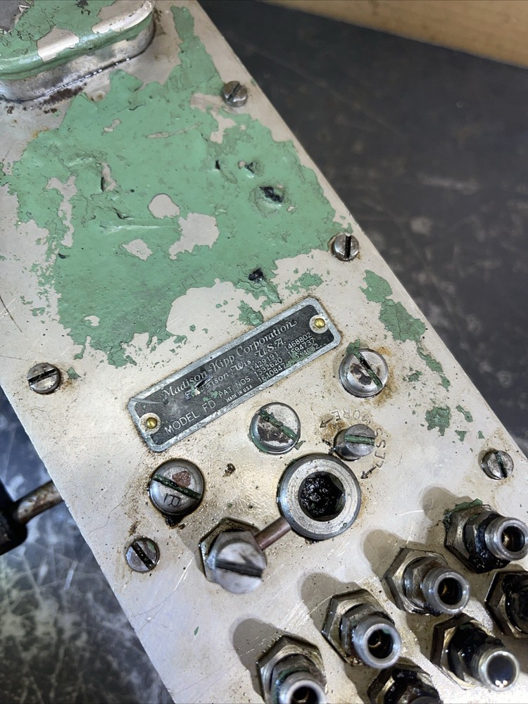 Madison Kipp Model FD 7 Feed Mechanical Oiler Used Machine Ratchet Driven