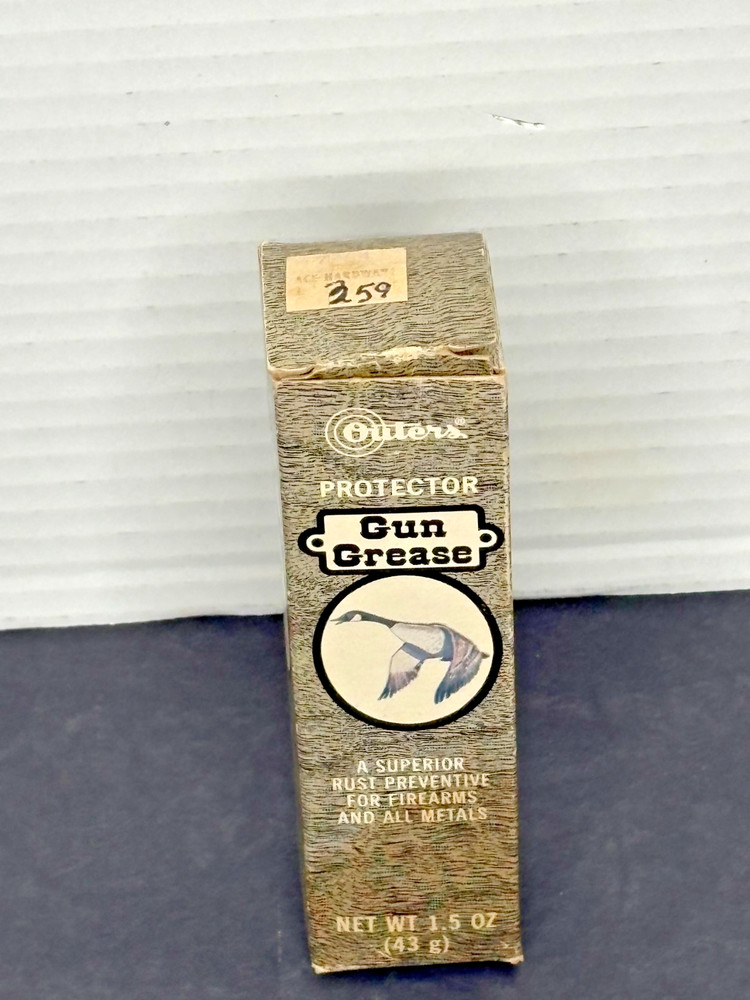 VTG. NOS Unopened Outers Protector Gun Grease READ (2F)