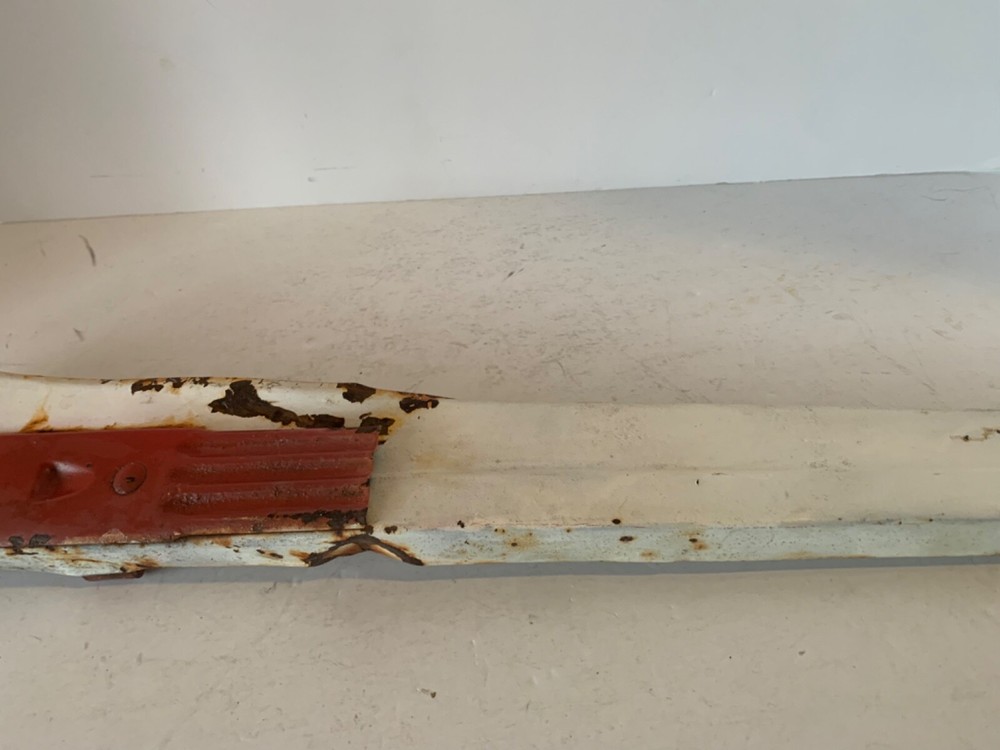 VINTAGE BICYCLE CHAIN GUARD
