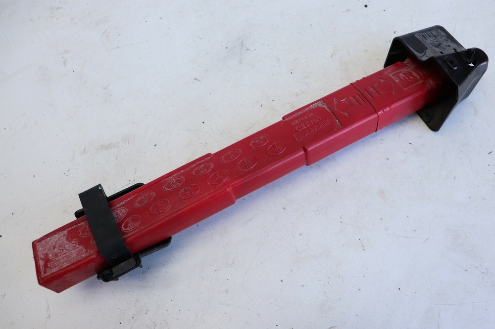 BMW E92 M3 Coupe 2011 Emergency Warning Hazard Triangle 6770487 J188