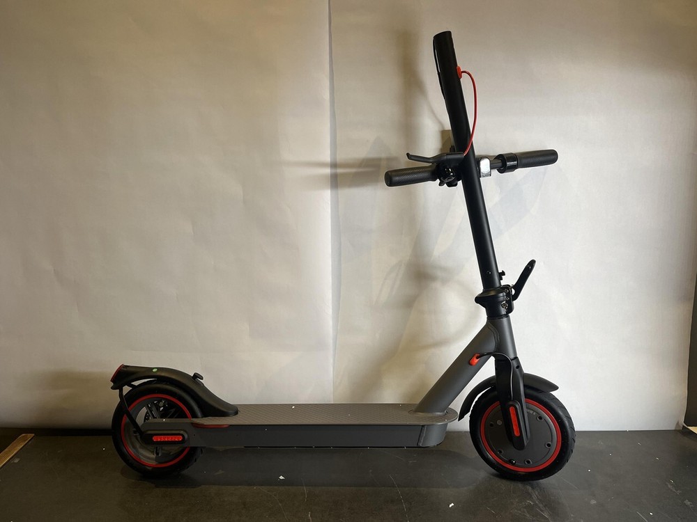 ENERGY SOLUTIONS POMPA E9 PRO RP ELECTRIC SCOOTER