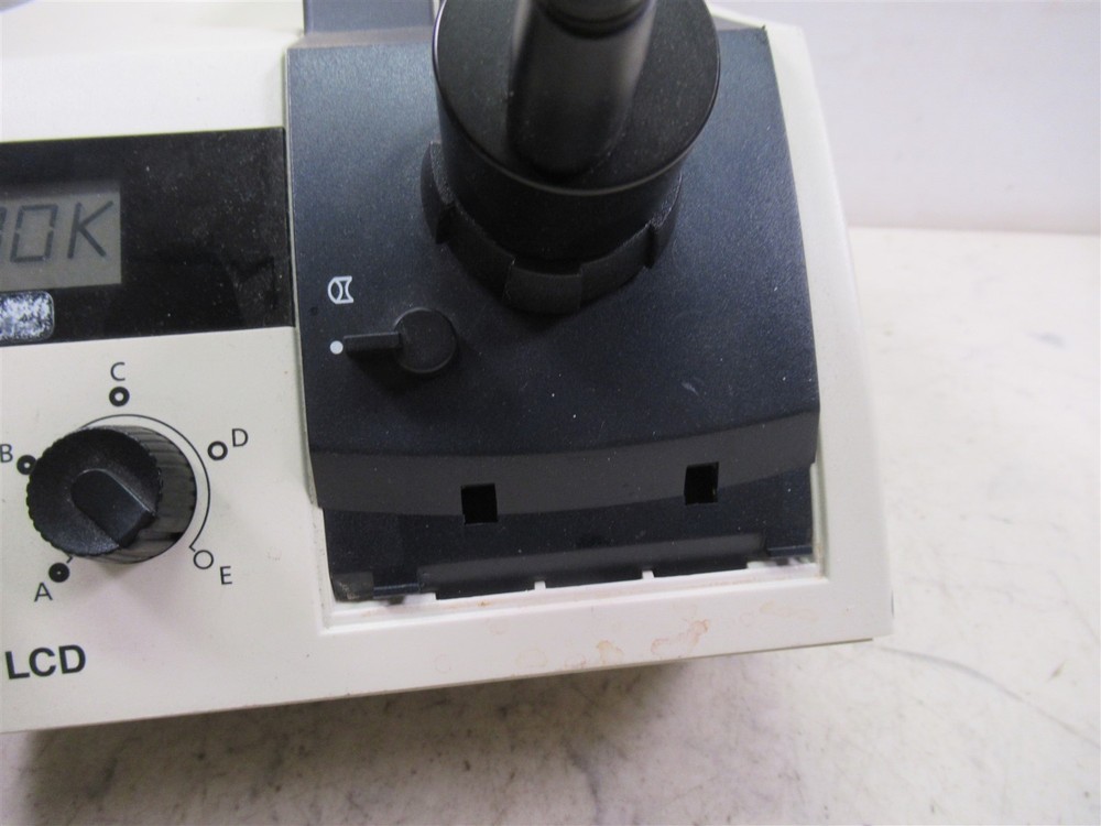 Schott KL-1500 LCD Dual Fiber Optic Light Source High-Intensity Microscopy