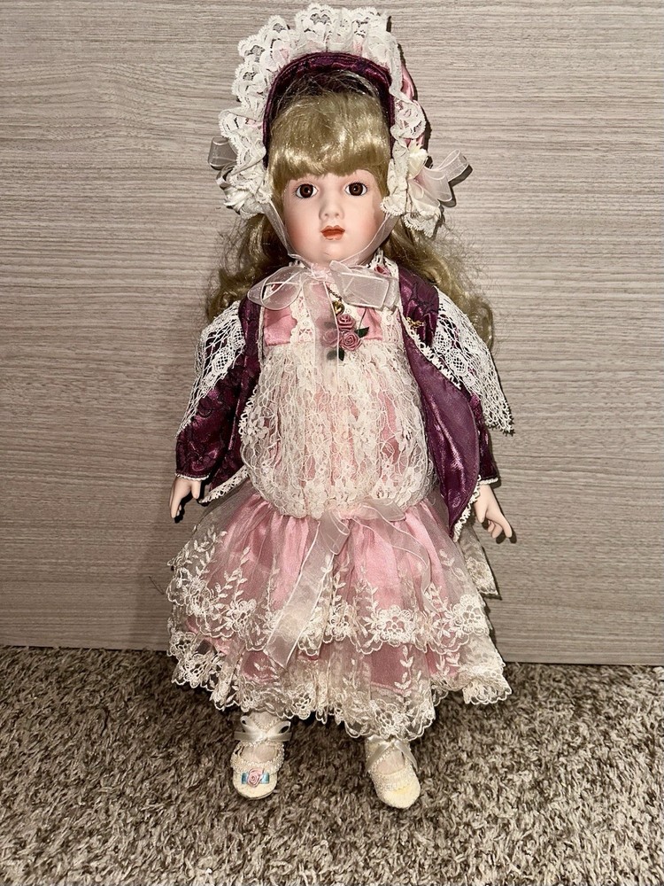 👻 Haunted Doll Listing: Ann – The Silent Observer 👻