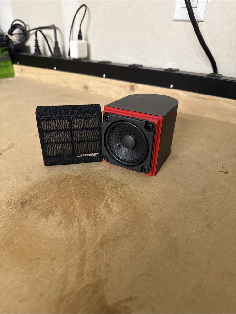 NICE! Bose Redline Single Replacement Cube Speaker Lifestyle Acoustimass Black