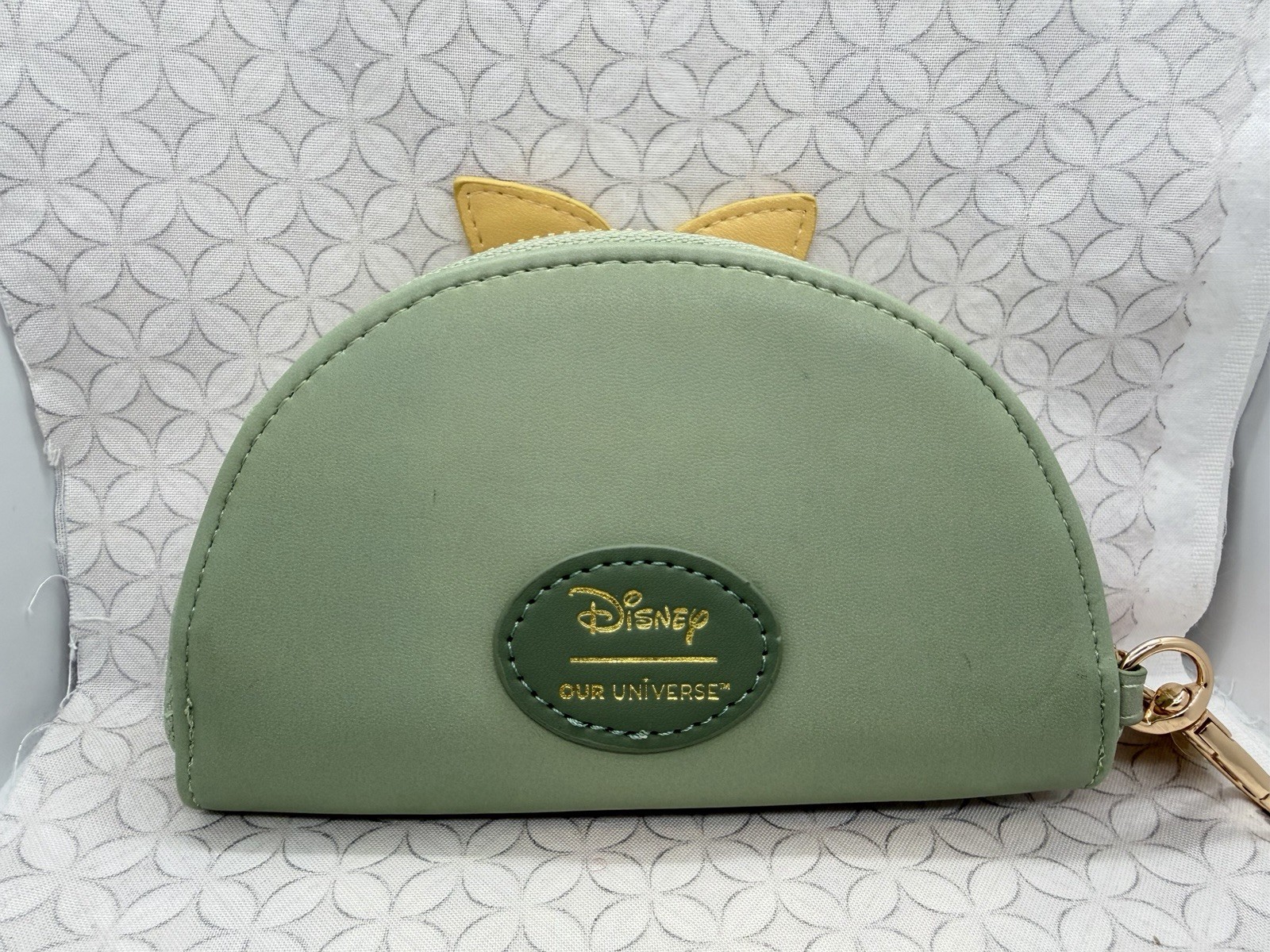 Boxlunch Her Our Universe Disney Mulan Comb Figural Coin Purse Cosplay