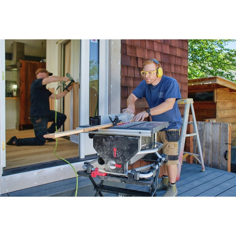 SawStop CTS-120A60 120V 15 A 60 Hz Compact Table Saw New