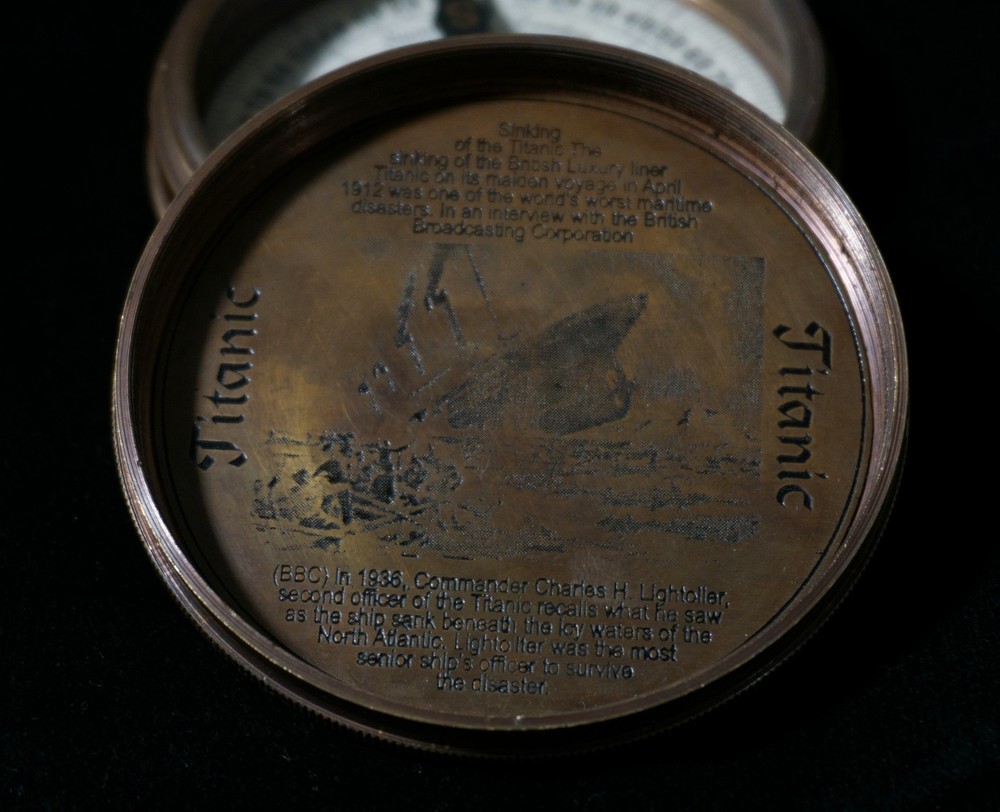 Replica Titanic Commemorative Bronze Maritime Nautical Compass (G2A)