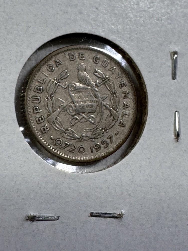 1957 Guatemala 5 Centavos Small Silver Coin