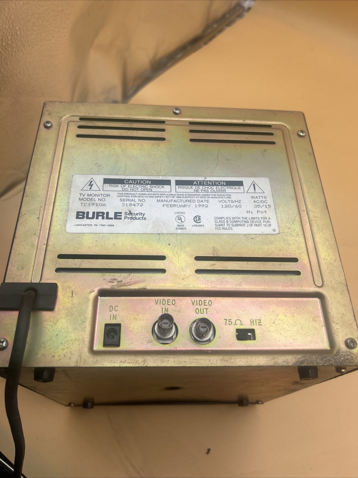 Burle Security TC1910A Video Monitor 9 “CRT Monitor Black White Monochrome Works