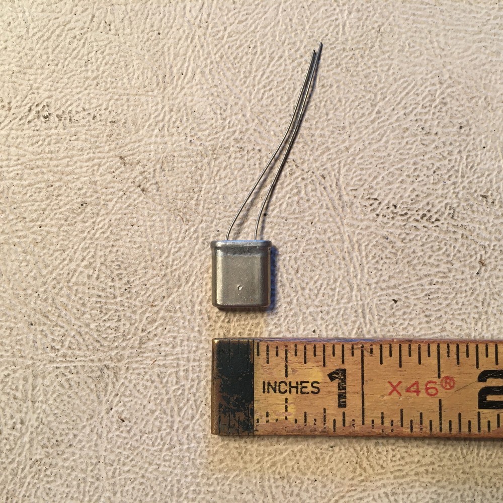 Quartz Crystal 68.7710 Mc, NOS