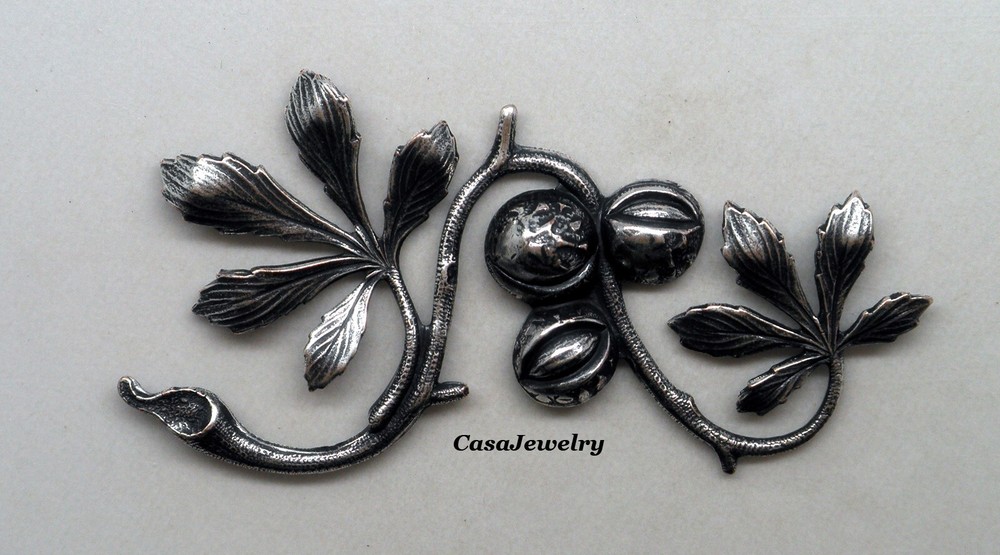 #6186 ANTIQUED STERLING SILVER PLATED LEAF W/NUTS PLIABLE COMPONENT - 1 PC