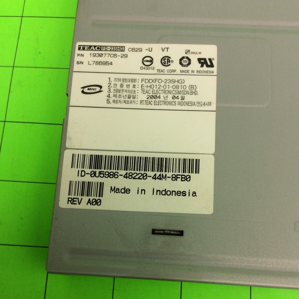 Dell Precision 360 Computer Floppy Disk Drive FD-235HG 193077C6-29 Teac