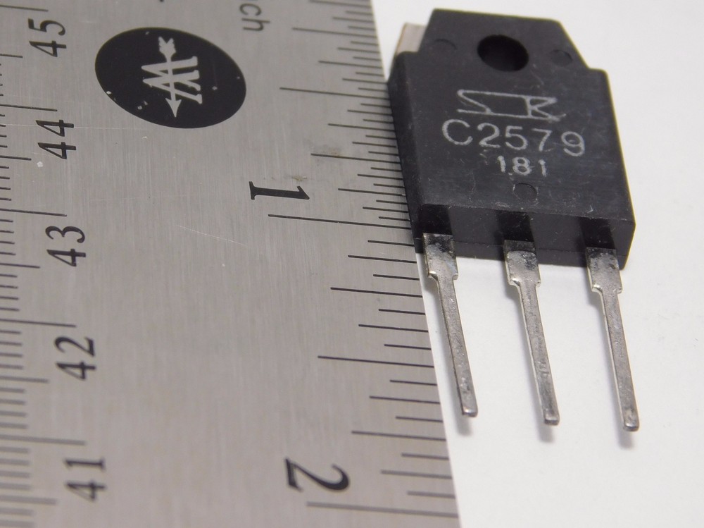 2SC2579 / C2579 / TRANSISTOR / TO3PN / 2 PIECES (qzty)