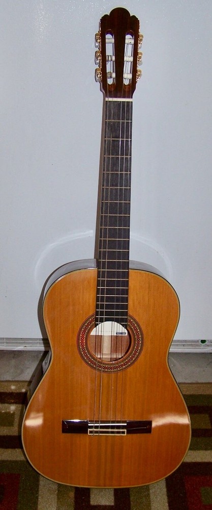 1980's M. Horabe Model 25 Classical Guitar