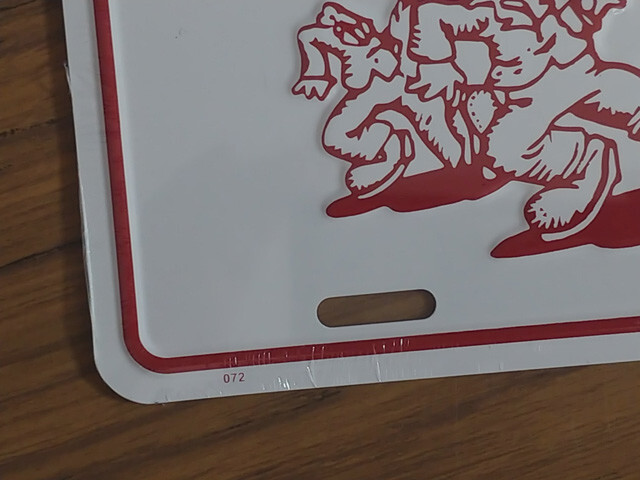 Vintage Keep On Truckin License Plate Embossed Metal Auto Tag --- New Old Stock