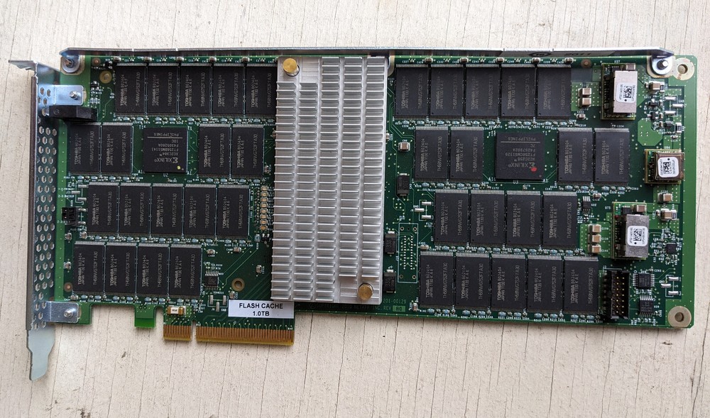 111-00709+A3 Netapp 1TB Flash Cache PCI-E card 110-00177+B2