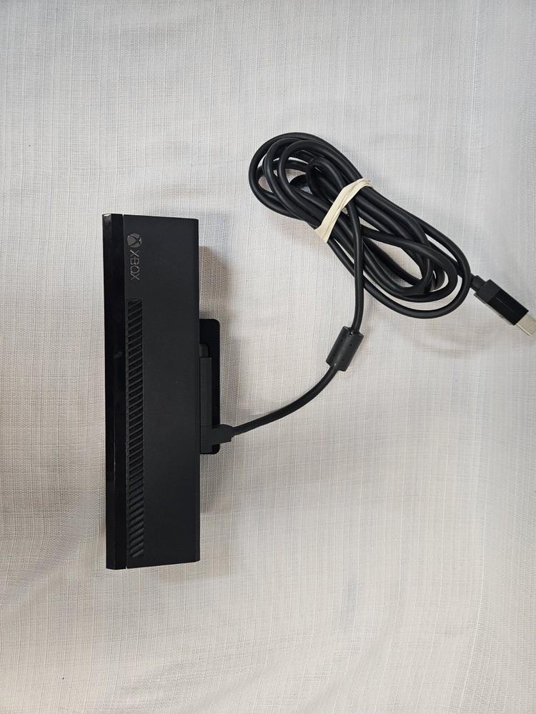 Microsoft XBOX ONE Black Kinect Motion Camera Sensor Bar Model 1520. Untested