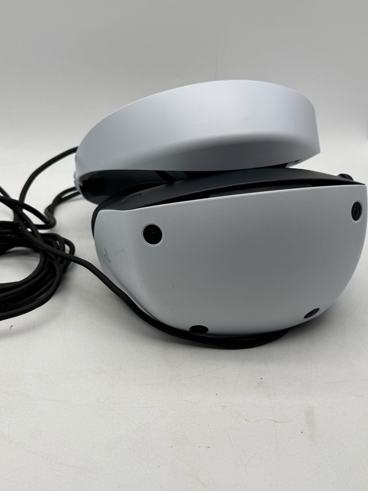 PlayStation VR2 PSVR2 Virtual Reality Headset 4K HDR OLED 120Hz Tracking