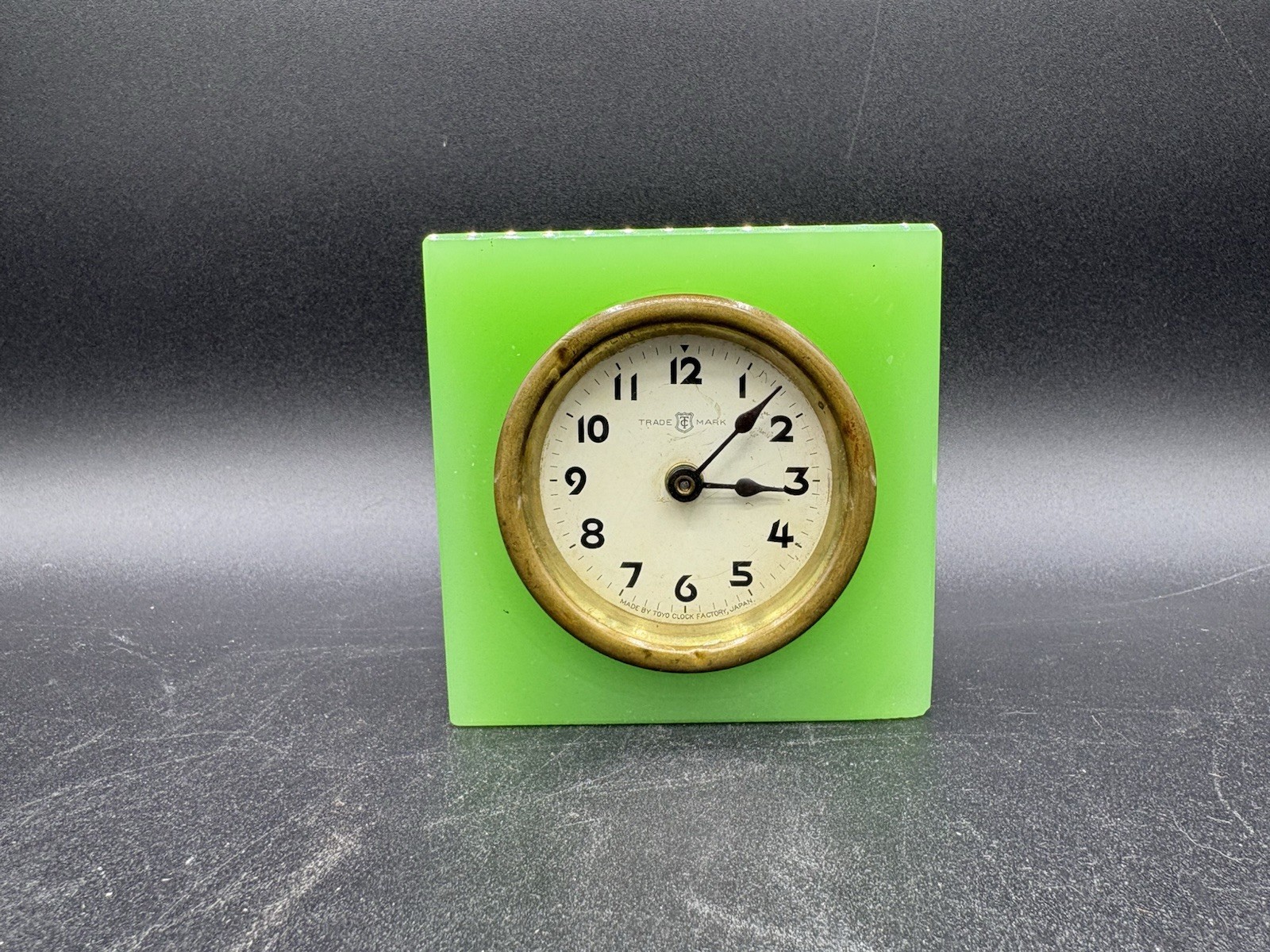 Uranium Glass Clock