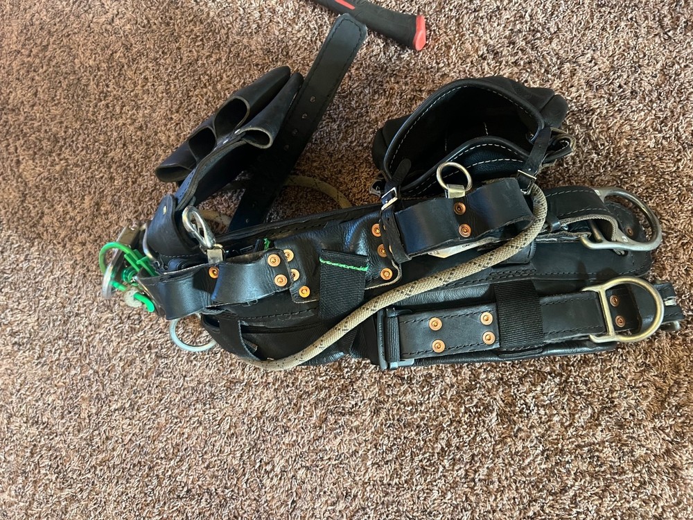 lineman pole climbing gear