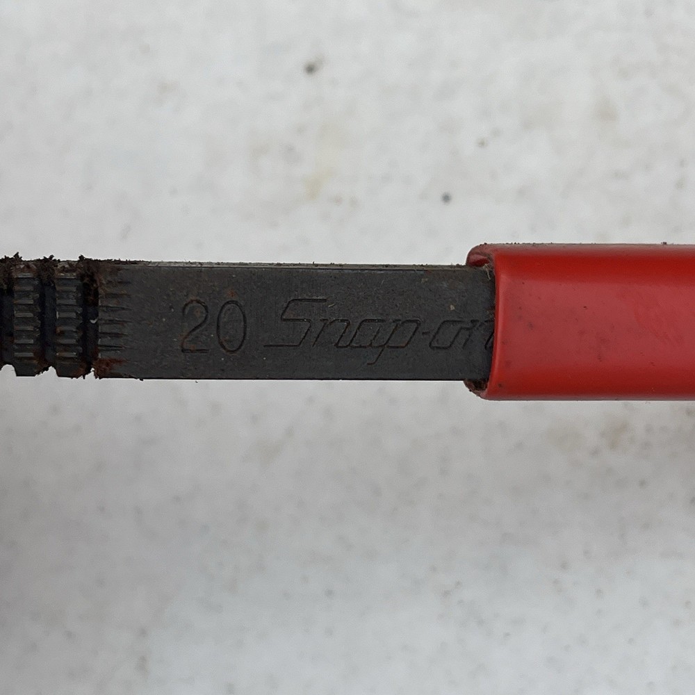 SNAP-ON - RTD40 - RETHREADING SET -W/Red Hard Case - Missing 3 pcs