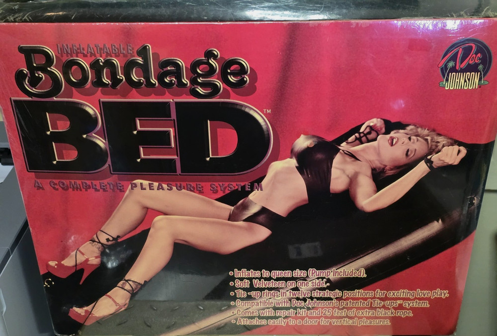 INFLATABLE BONDAGE BED by Doc Johnson (Queen / Black) 2030-01BX
