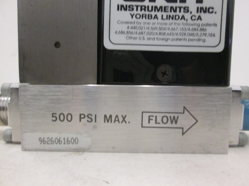 Unit UFC-1560A, Mass Flow Controller MFC, O2, 500 SCCM, Used