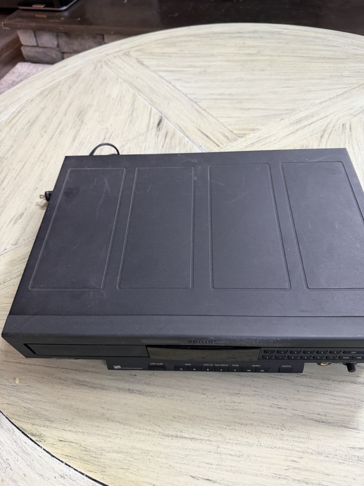 Philips CD910 Compact Disc CD Player (read)