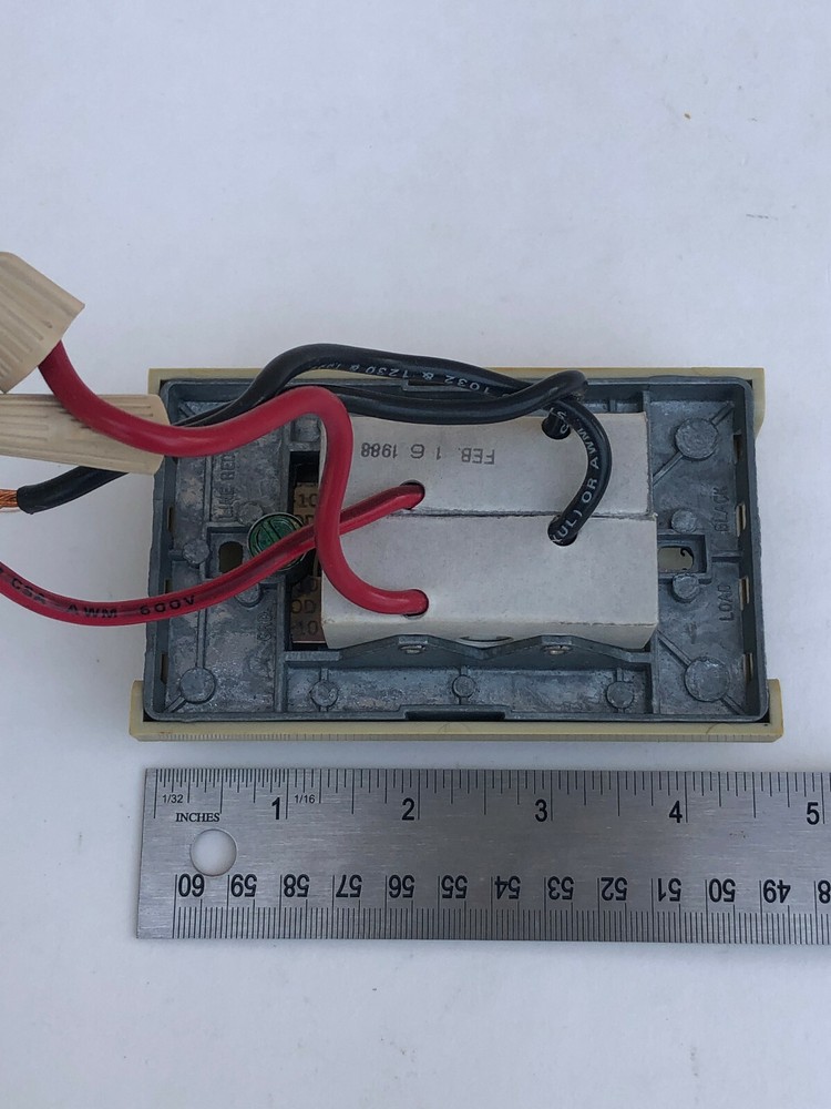 Jade Controls Line Voltage Thermostat