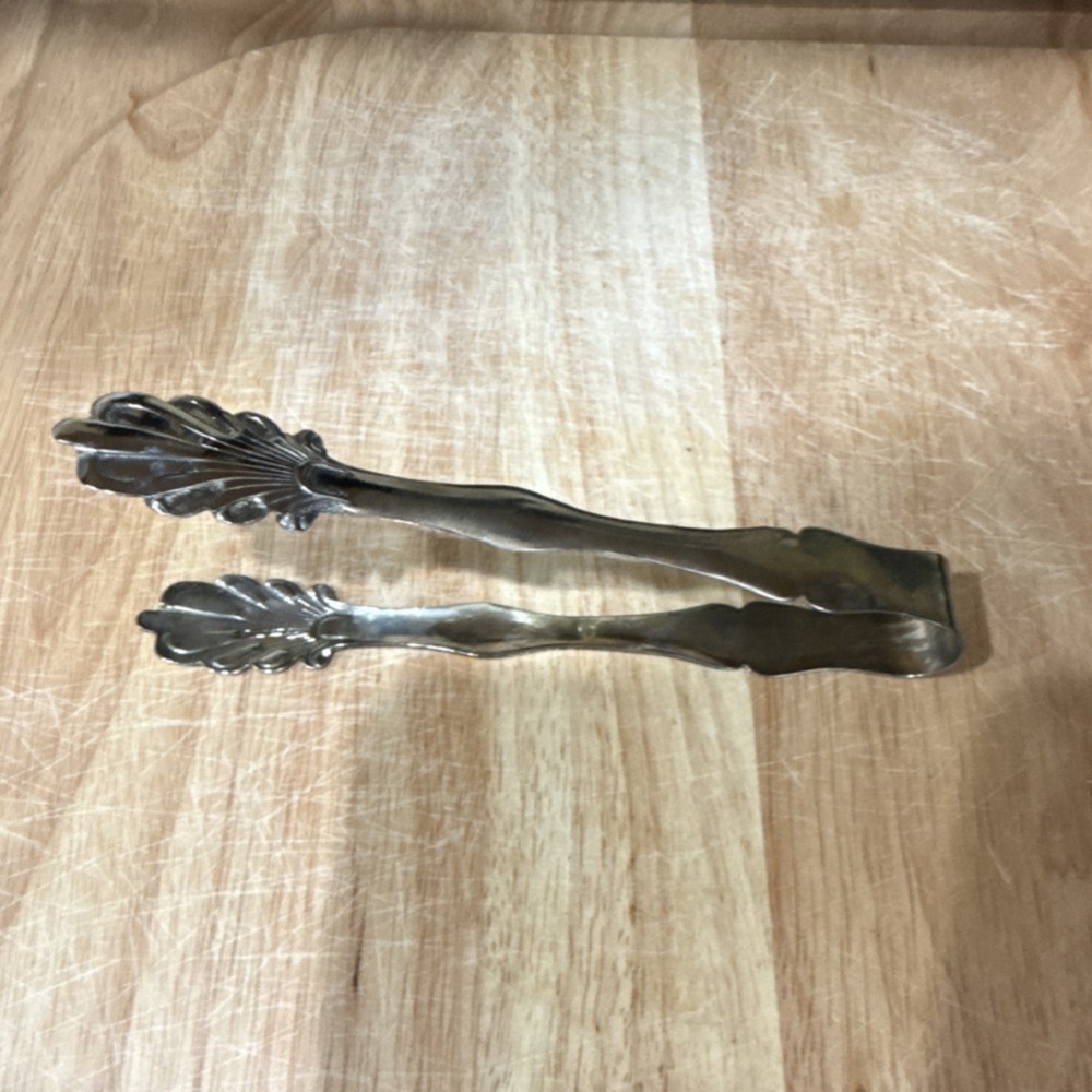 Silver Plated Decorative Shell Design Tongs Collectible Ornate
