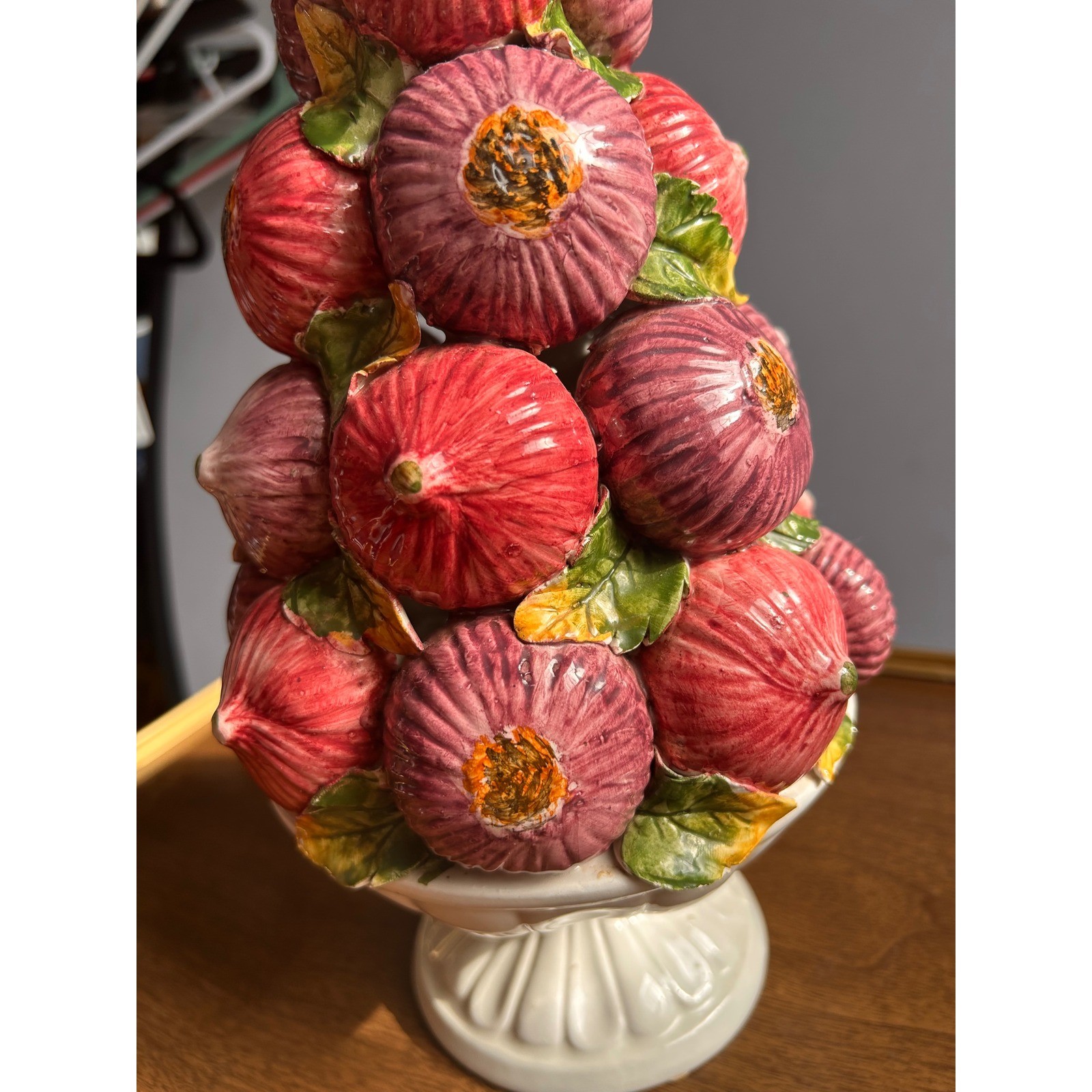 VTG Ceramic Onion Fig Fruit Topiary Centerpiece Italian Majolica Style Pedestal